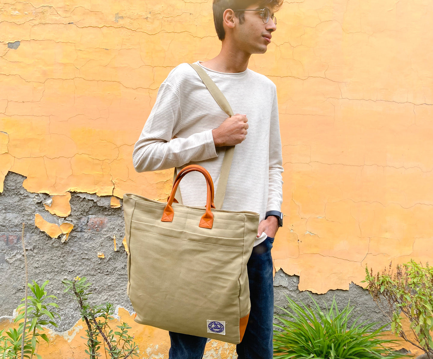 TURF Tote Backpack (KHAKI)